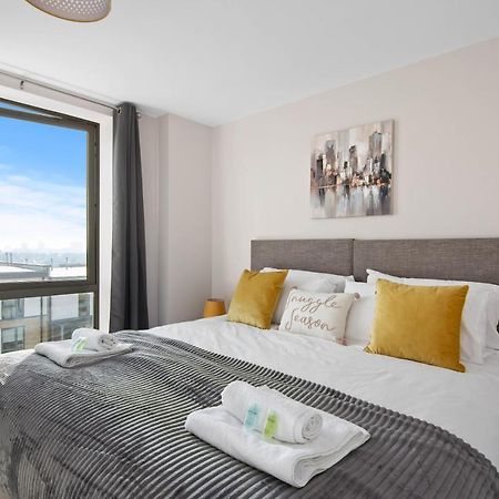 Spacious & Cosy, Netflix, Parking, Colindale Station Хендон Экстерьер фото